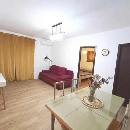 Old Town Apartament With Charming View Bucharest Exterior photo